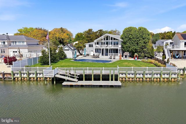 172 COUNTRY CLUB BLVD, Little Egg Harbor Twp, NJ 08087