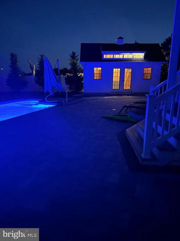 172 COUNTRY CLUB BLVD, Little Egg Harbor Twp, NJ 08087