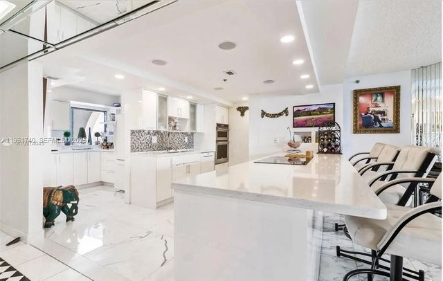 1717 N Bayshore Dr. A-3451, Miami, FL 33132