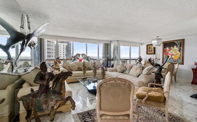 1717 N Bayshore Dr. A-3451, Miami, FL 33132