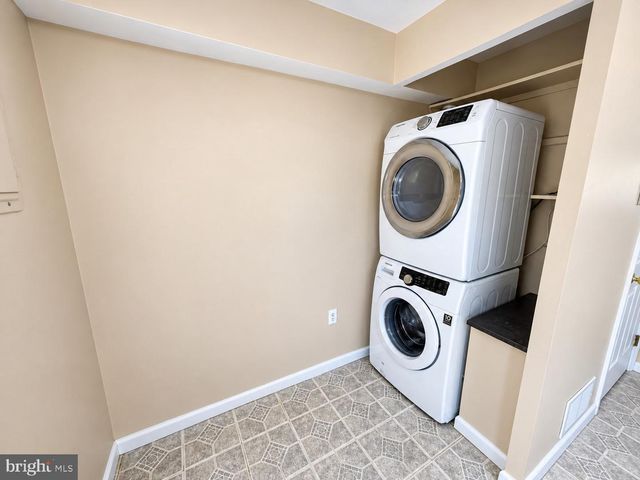 8303 NORWOOD DR, Millersville, MD 21108