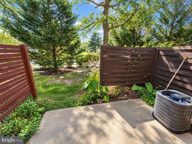 8303 NORWOOD DR, Millersville, MD 21108