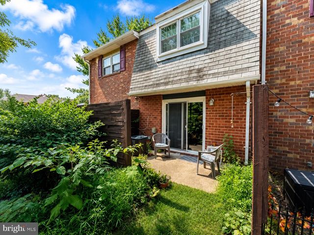 8303 NORWOOD DR, Millersville, MD 21108