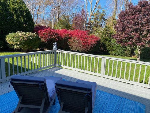 16 Boiling Spring Avenue, Westerly, RI 02891