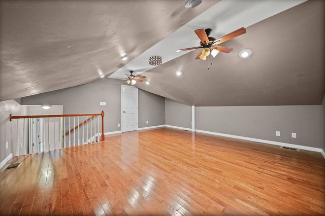 1362 Archer Pl, Clarksville, TN 37043