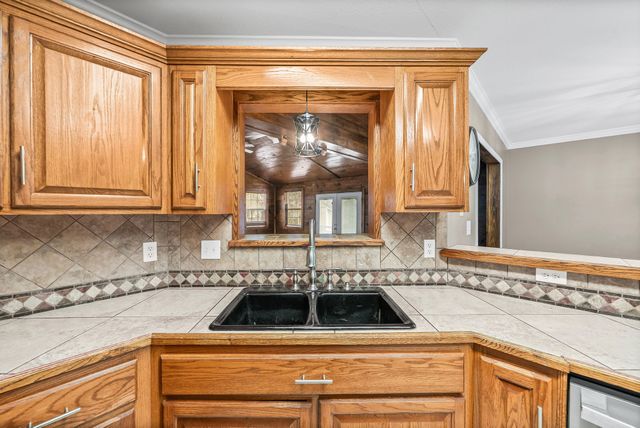 1362 Archer Pl, Clarksville, TN 37043