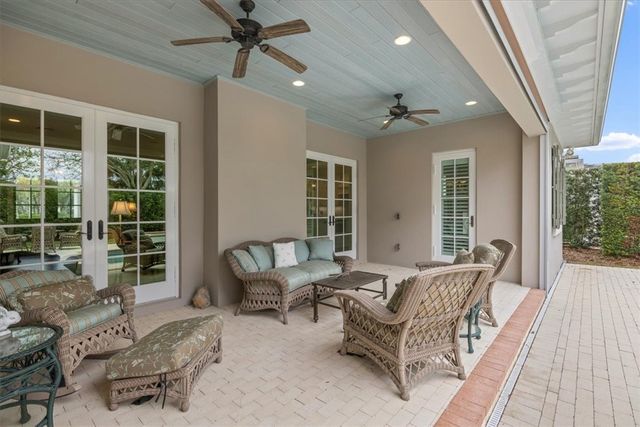 405 S Palm Island Circle, Vero Beach, FL 32963