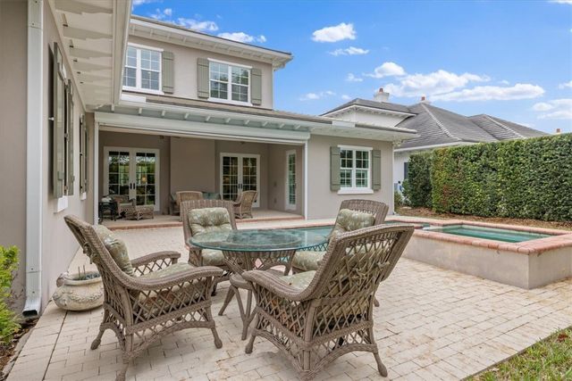 405 S Palm Island Circle, Vero Beach, FL 32963