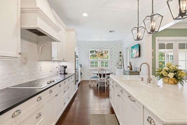 405 S Palm Island Circle, Vero Beach, FL 32963