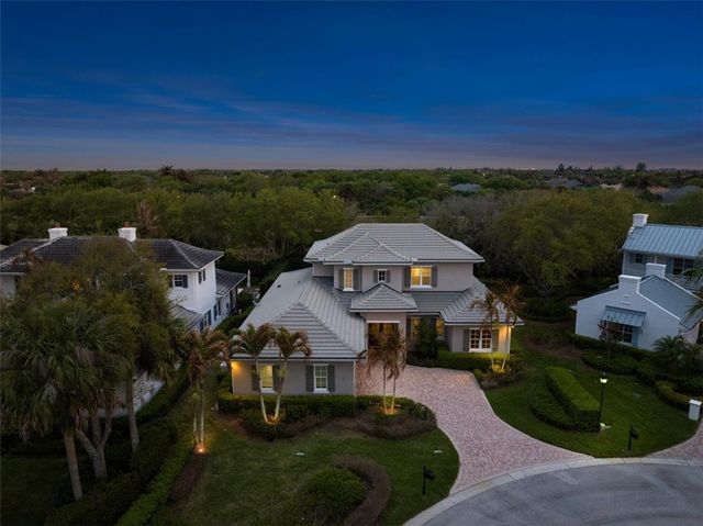405 S Palm Island Circle, Vero Beach, FL 32963