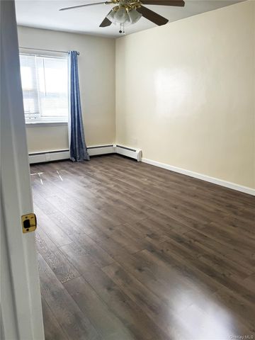 1482 Stadium Avenue, Bronx, NY 10465