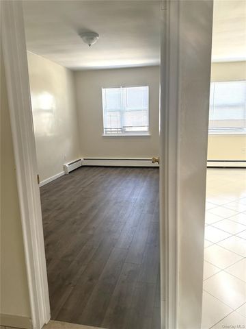 1482 Stadium Avenue, Bronx, NY 10465