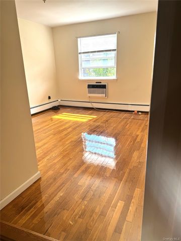 1482 Stadium Avenue, Bronx, NY 10465