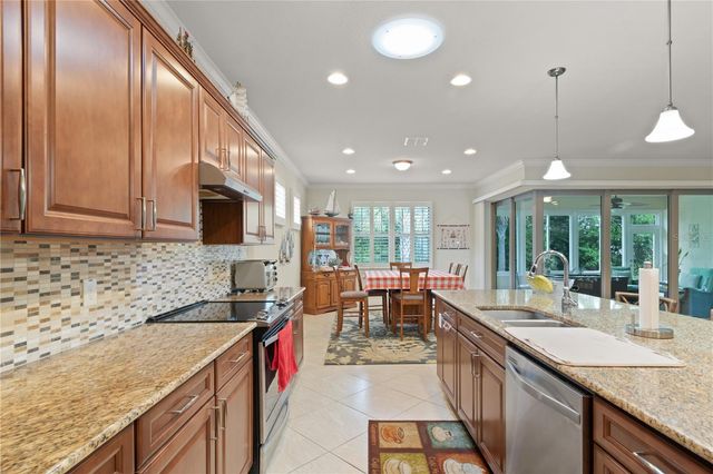 9761 SW 74TH PLACE, Ocala, FL 34481