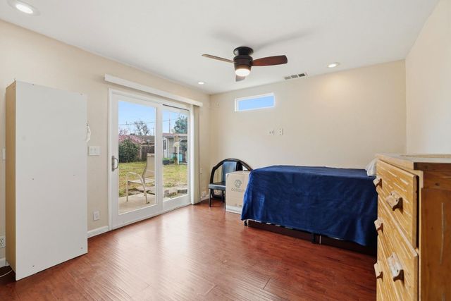 10512 Glenview Way, Rancho Cordova, CA 95670