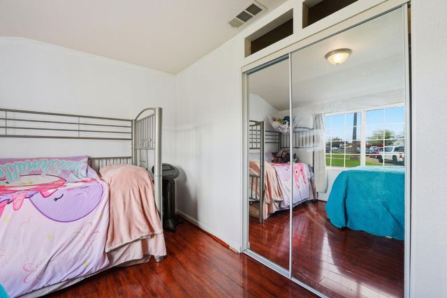 10512 Glenview Way, Rancho Cordova, CA 95670