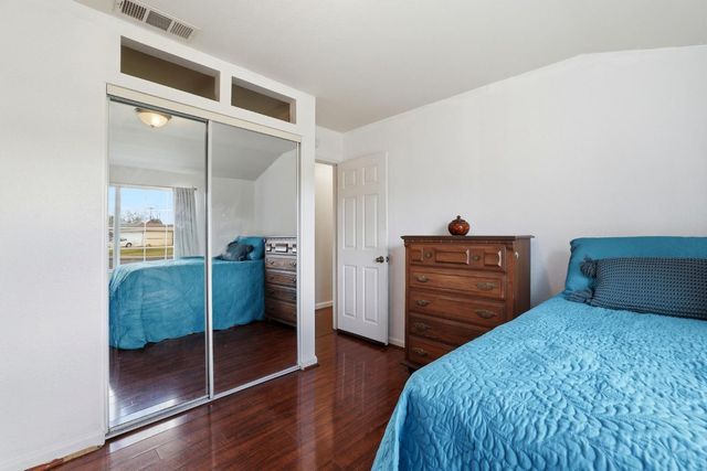 10512 Glenview Way, Rancho Cordova, CA 95670