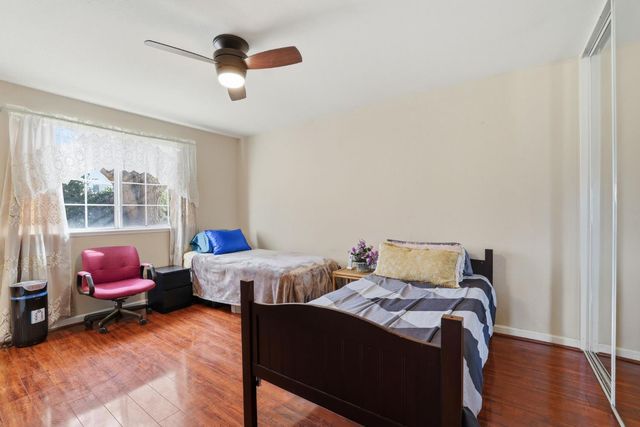 10512 Glenview Way, Rancho Cordova, CA 95670