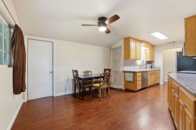 10512 Glenview Way, Rancho Cordova, CA 95670