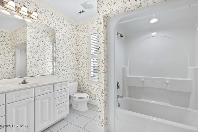 208 Gatefield Drive, Wilmington, NC 28412