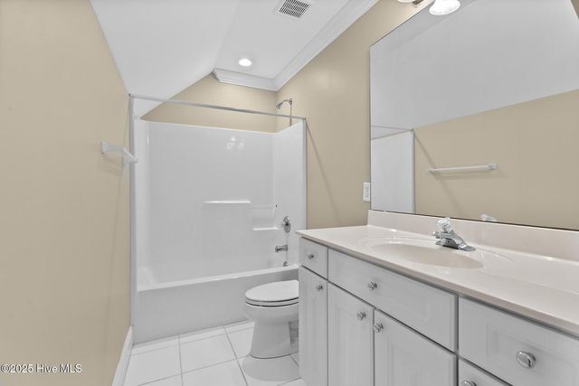 208 Gatefield Drive, Wilmington, NC 28412