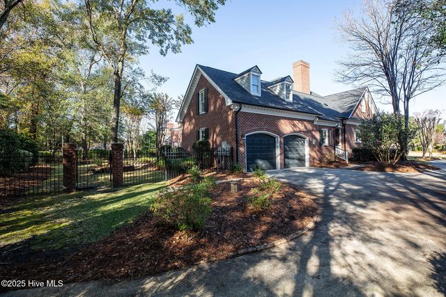 208 Gatefield Drive, Wilmington, NC 28412