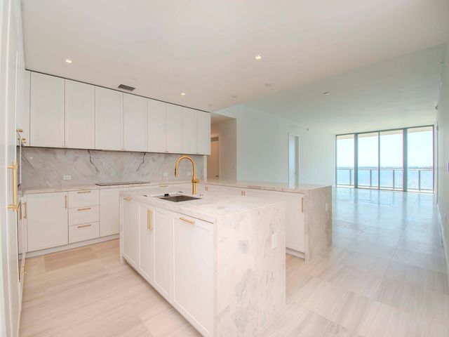 3101 BAYSHORE BOULEVARD 1102, Tampa, FL 33629