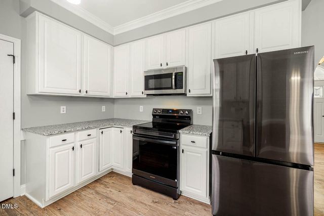 2002 Kelly Glen Drive, Apex, NC 27502