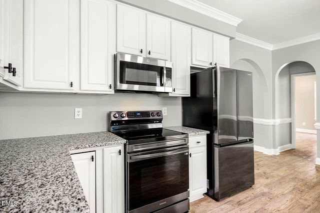 2002 Kelly Glen Drive, Apex, NC 27502