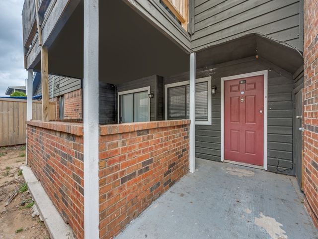 1122 Millview Drive 1103, Arlington, TX 76012
