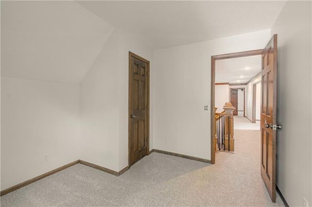 6655 OAK RIDGE Drive, Shawnee, KS 66217