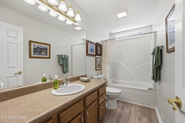 21 Lexham Court, Crossville, TN 38558