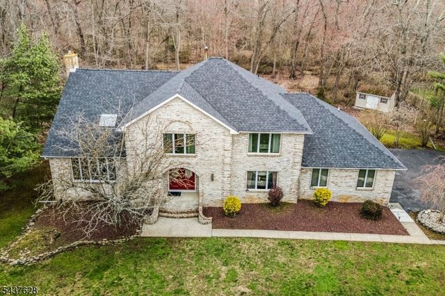 3 Shira Ln, Manalapan Twp., NJ 07726