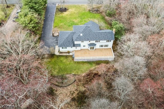 3 Shira Ln, Manalapan Twp., NJ 07726