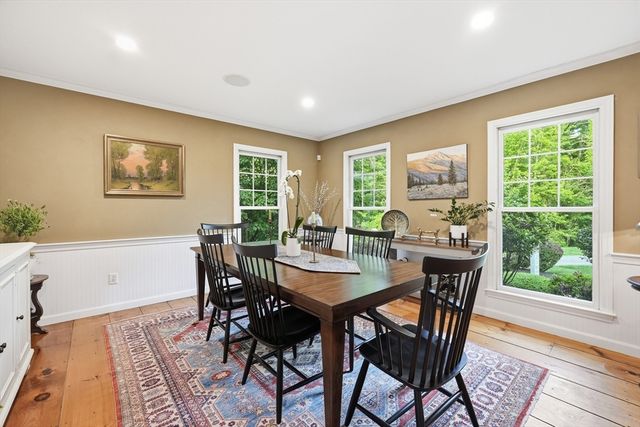 25 Houghton Rd, Princeton, MA 01541