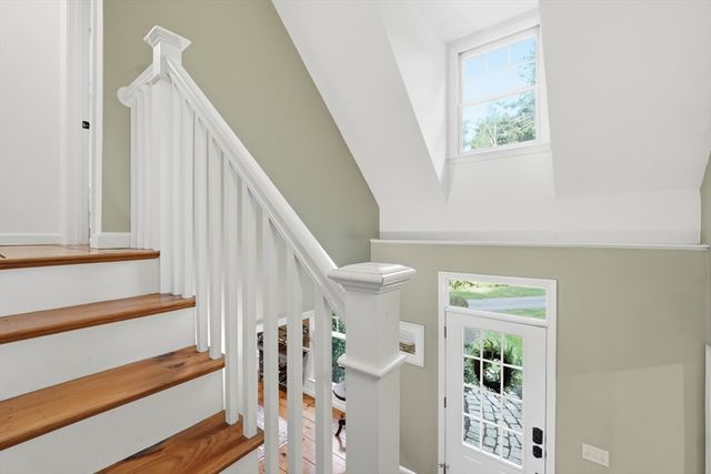 25 Houghton Rd, Princeton, MA 01541