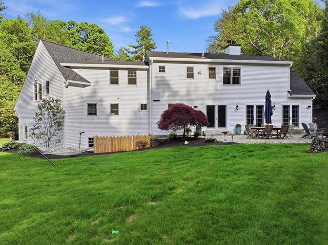 25 Houghton Rd, Princeton, MA 01541