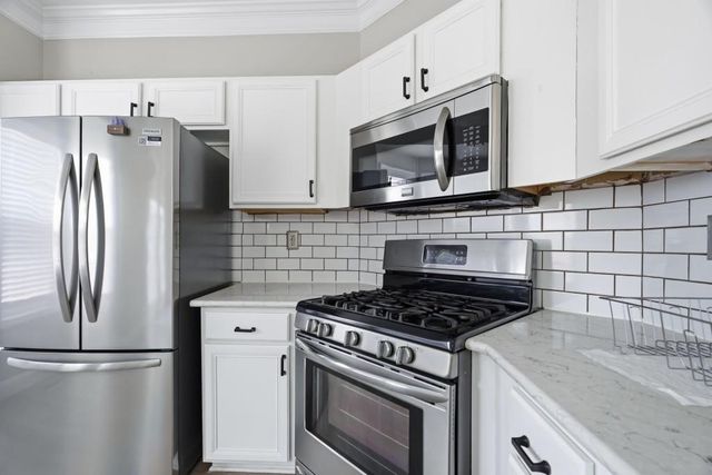 5990 Eagle Tiff Lane, Sugar Hill, GA 30518