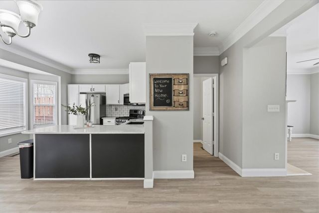 5990 Eagle Tiff Lane, Sugar Hill, GA 30518