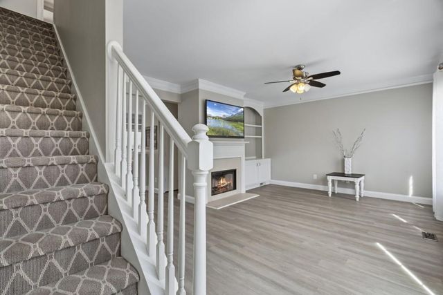 5990 Eagle Tiff Lane, Sugar Hill, GA 30518