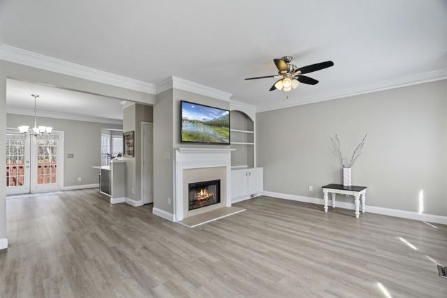 5990 Eagle Tiff Lane, Sugar Hill, GA 30518