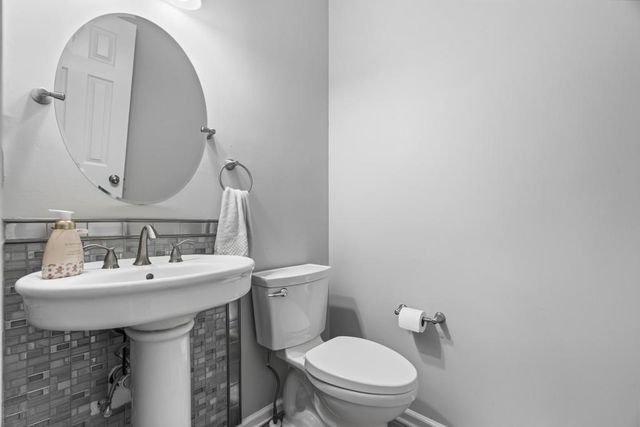 5990 Eagle Tiff Lane, Sugar Hill, GA 30518