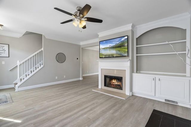 5990 Eagle Tiff Lane, Sugar Hill, GA 30518