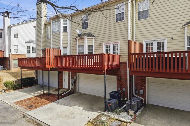 5990 Eagle Tiff Lane, Sugar Hill, GA 30518