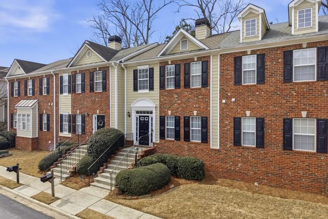 5990 Eagle Tiff Lane, Sugar Hill, GA 30518