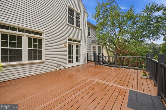 10212 WINGED ELM CIR, Manassas, VA 20110