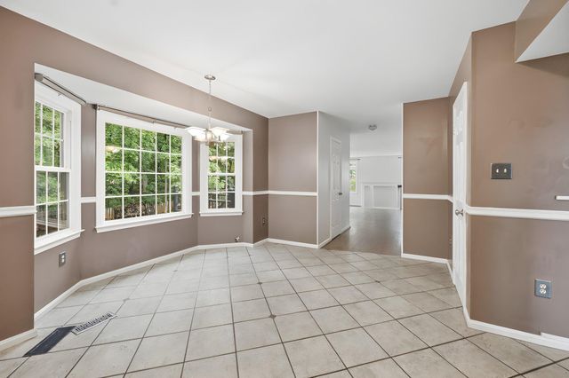 10212 WINGED ELM CIR, Manassas, VA 20110