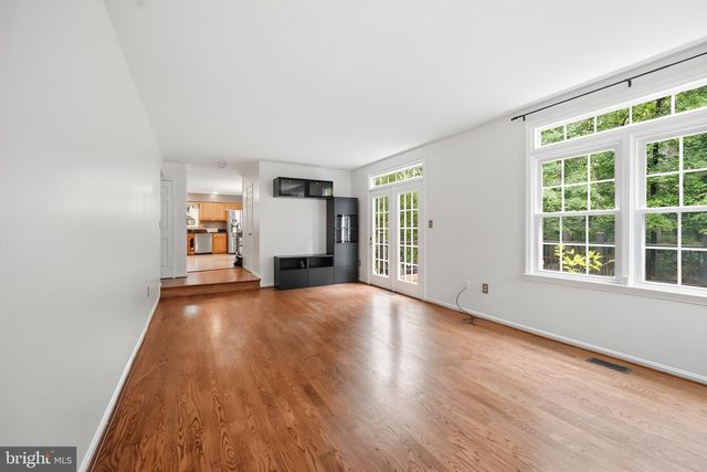 10212 WINGED ELM CIR, Manassas, VA 20110
