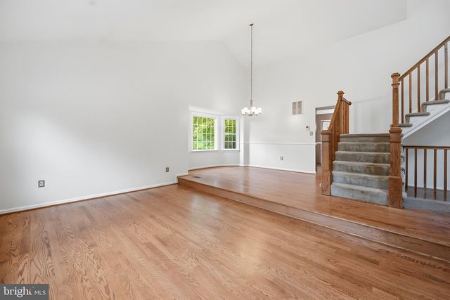 10212 WINGED ELM CIR, Manassas, VA 20110