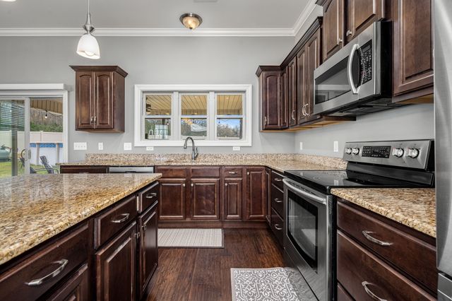 102 Drema Ct, Murfreesboro, TN 37127